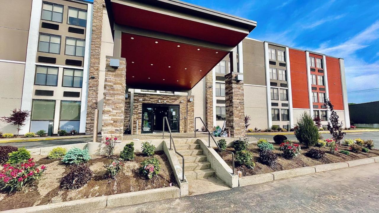Holiday Inn Express - Fall River North Εξωτερικό φωτογραφία