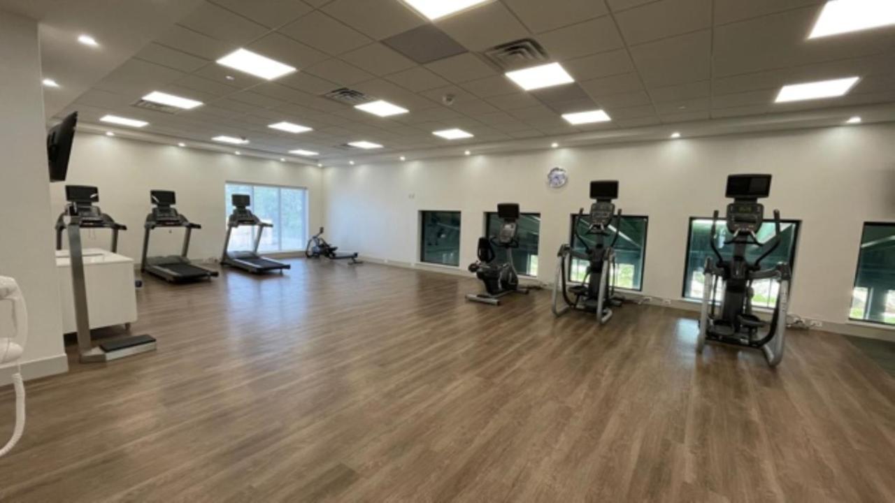 Holiday Inn Express - Fall River North Εξωτερικό φωτογραφία