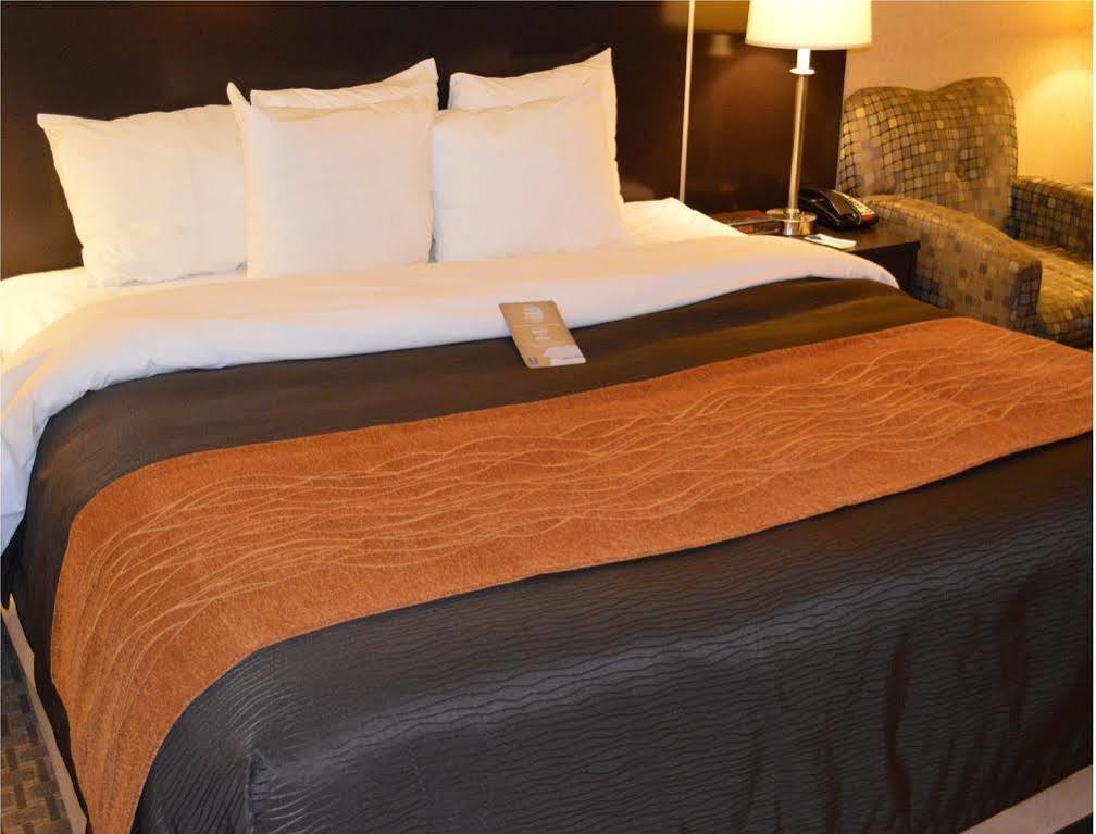 Holiday Inn Express - Fall River North Εξωτερικό φωτογραφία