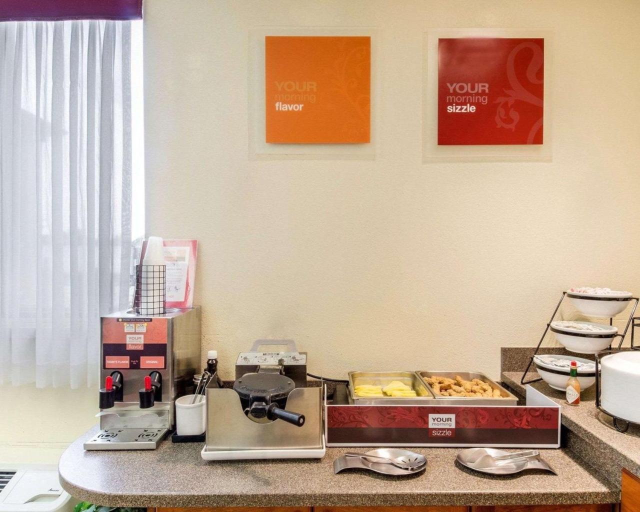 Holiday Inn Express - Fall River North Εξωτερικό φωτογραφία